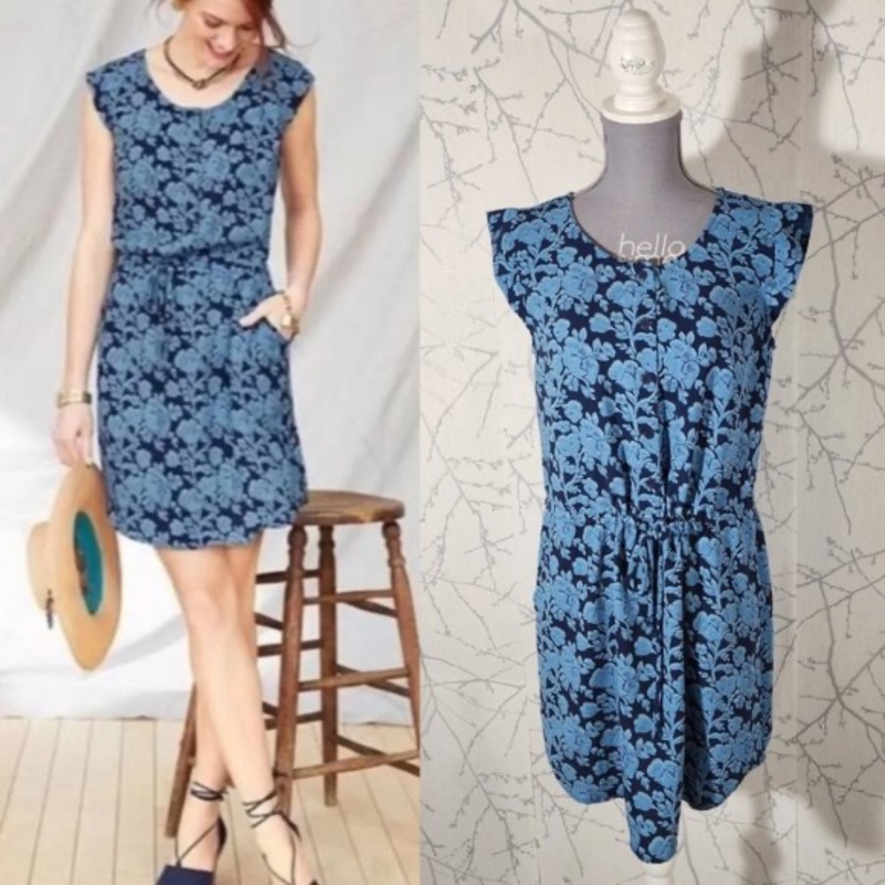 🌺 CAbi Java Blue Floral Printed Drawstring Waist Dress with Pockets Large